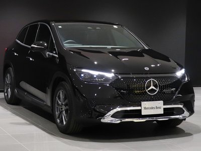 MERCEDES-BENZ EQE - 8