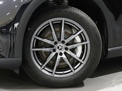 MERCEDES-BENZ EQE - 2