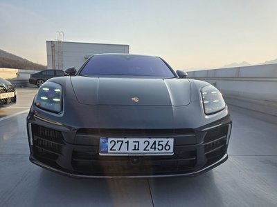 PORSCHE PANAMERA - 2
