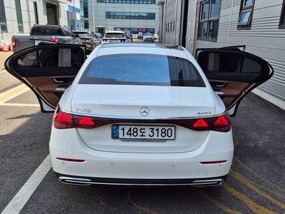 MERCEDES-BENZ E-CLASS - 2