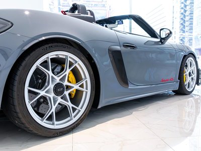 PORSCHE 718 - 6