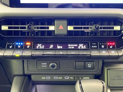 صورة مصغرة 28 لـ 2025 Toyota LAND CRUISER 250