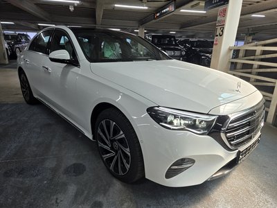 MERCEDES-BENZ E-CLASS - 1