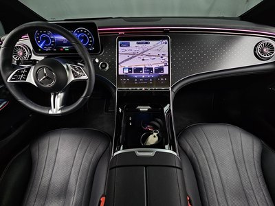 2023 Mercedes-BENZ EQE photo 5