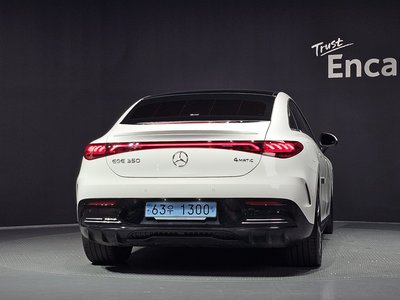 2023 Mercedes-BENZ EQE photo 4