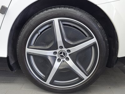 2023 Mercedes-BENZ EQE photo 8