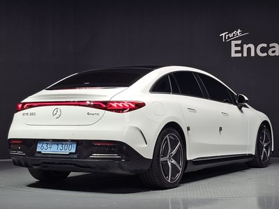 2023 Mercedes-BENZ EQE photo 3