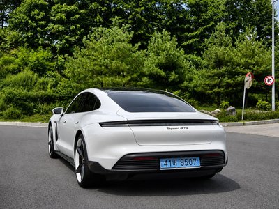 2023 Porsche TAYCAN 照片 7
