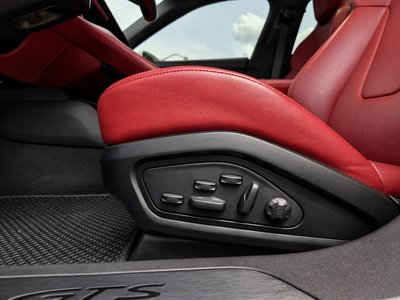 2023 Porsche TAYCAN — миниатюра 14