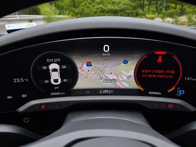2023 Porsche TAYCAN 照片 8