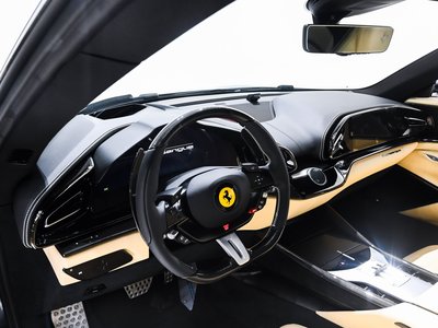2024 Ferrari PUROSANGUE 照片 2