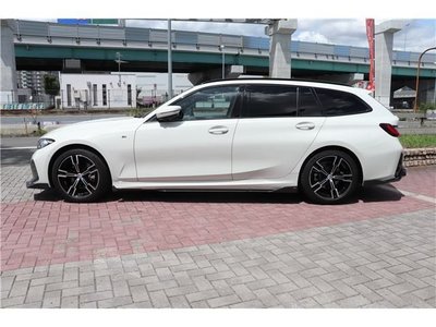 صورة 5 لـ 2023 BMW 3 SERIES