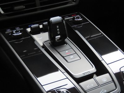2024 Porsche 911 — миниатюра 13