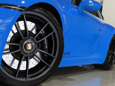 2024 Porsche 911 — миниатюра 24
