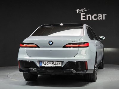 BMW 7 SERIES - 3