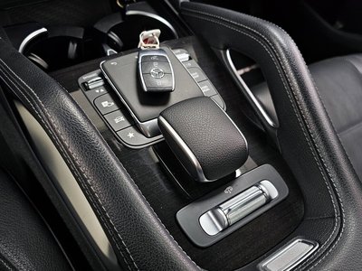 MERCEDES-BENZ GLE - 9