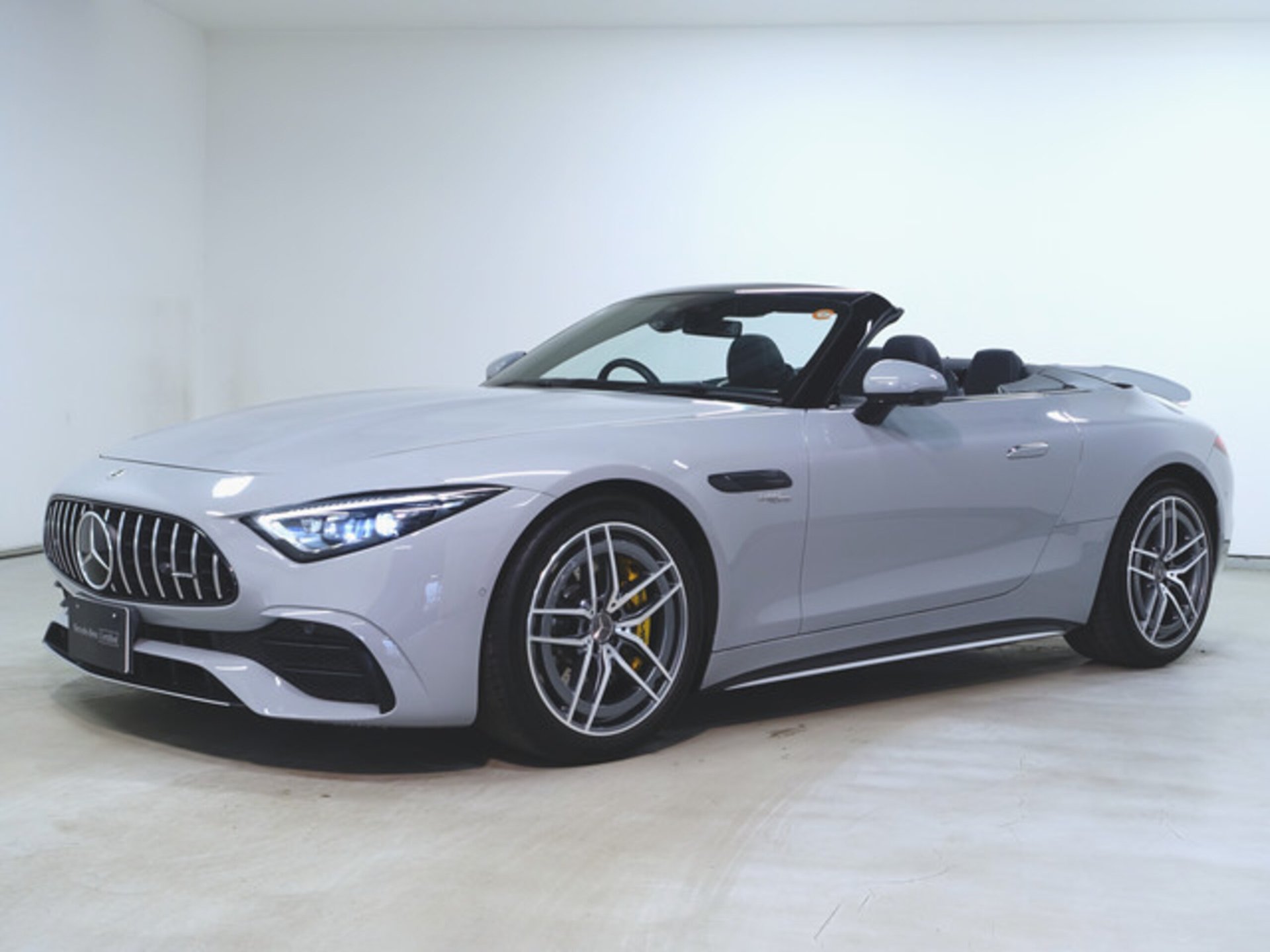 MERCEDES-BENZ SL AMG - View 1