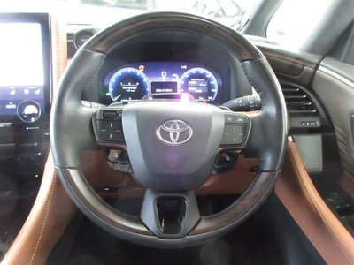 TOYOTA VELLFIRE - 9
