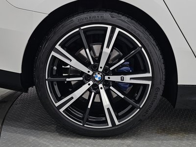 BMW 5 SERIES - 6