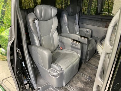 TOYOTA ALPHARD - 9