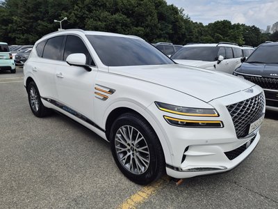 2022 Genesis GV80 photo 2