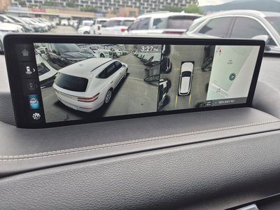 2022 Genesis GV80 photo 9