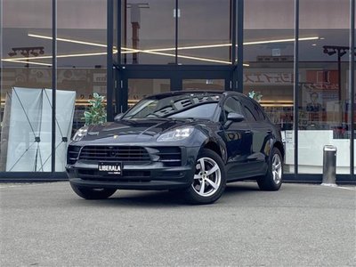 PORSCHE MACAN - 3