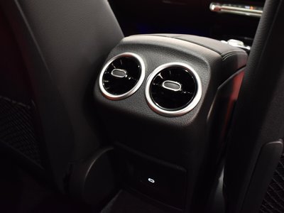 2026 Mercedes-BENZ A-CLASS 缩略图 17