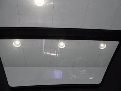 AUDI E-TRON S SPORTBACK - 6