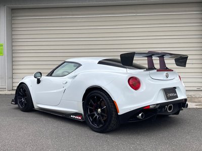 2015 ALFA Romeo 4C — фото 6