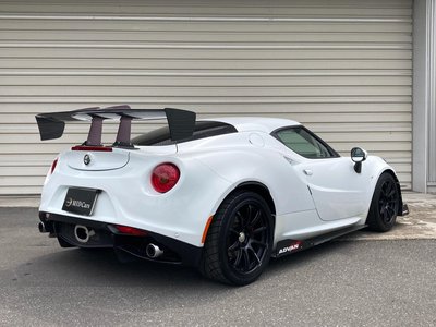 2015 ALFA Romeo 4C — фото 7
