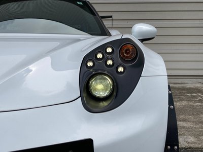 صورة مصغرة 12 لـ 2015 ALFA Romeo 4C