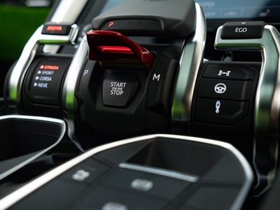 2019 Lamborghini URUS 缩略图 26