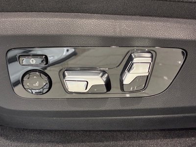 2024 BMW XM — миниатюра 16