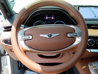 2022 Genesis GV70 thumbnail 12