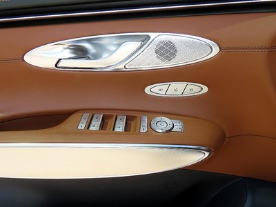 2022 Genesis GV70 thumbnail 14