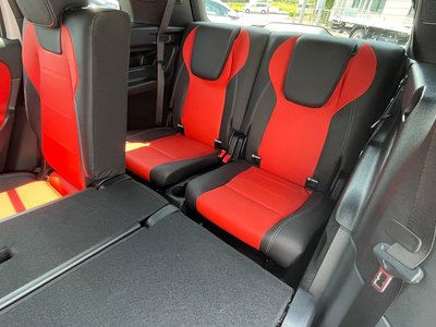 2025 Mercedes-BENZ GLB — миниатюра 30
