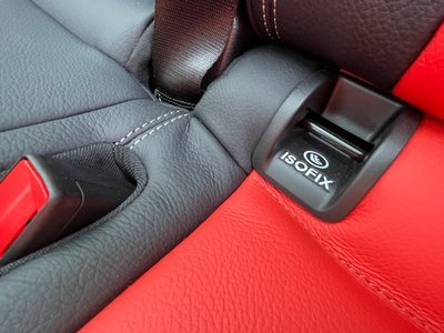 2025 Mercedes-BENZ GLB — миниатюра 25