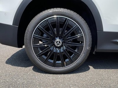 2025 Mercedes-BENZ GLB — миниатюра 43