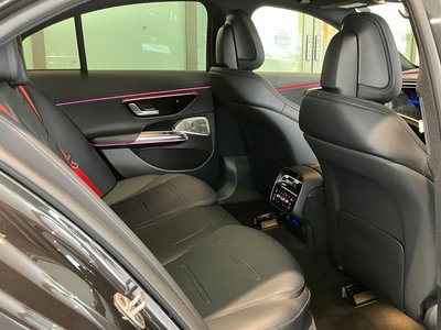 2025 Mercedes-BENZ E-CLASS AMG — миниатюра 26