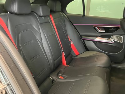 2025 Mercedes-BENZ E-CLASS AMG — миниатюра 25