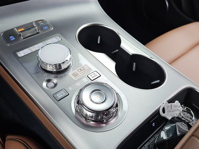 2025 Genesis GV70 照片 9