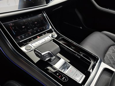 2022 AUDI Q7 photo 9