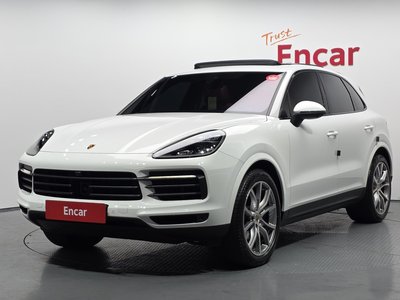 PORSCHE CAYENNE - 1