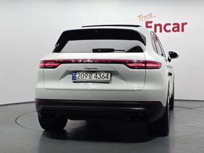 PORSCHE CAYENNE - 3