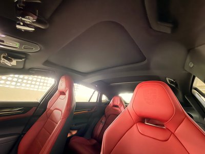 PORSCHE PANAMERA - 4