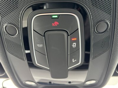 2022 AUDI Q8 — миниатюра 53