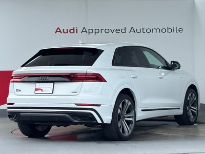 2022 AUDI Q8 photo 6