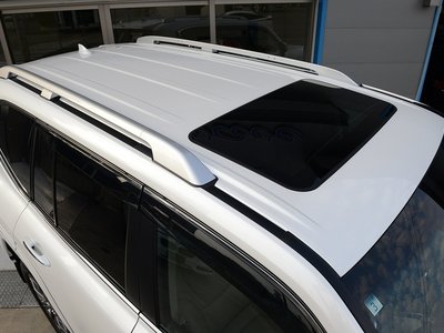 TOYOTA LAND CRUISER 300 - 8