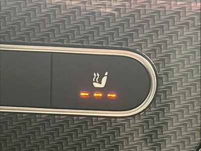 MERCEDES-BENZ GLA - 6